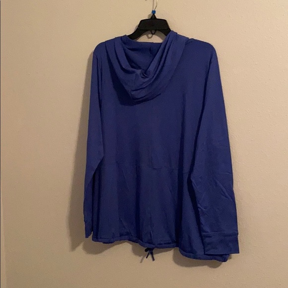 NWT! LIVI active drawstring waist hoodie. 18/20 - Picture 12 of 13